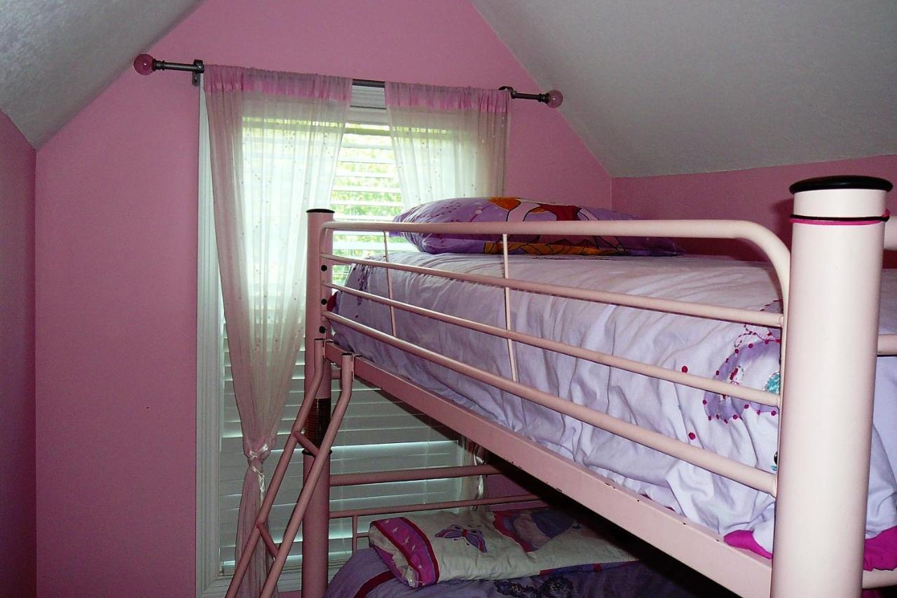 סביירוויל Smokie Mountain Lake House On Douglas Lake - 11 Bedrooms, 6 Bathrooms Sleeping 30 - Lakefront, Secluded, Private, Gated, Personal Boat Dock, Hot Tub , Theater Room, Games Room, Hot Tub, Indoor & Outdoor Kitchens מראה חיצוני תמונה